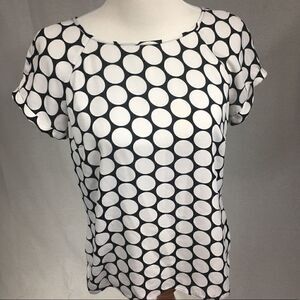 Worthington size Medium black white polka dots short sleeved shell top